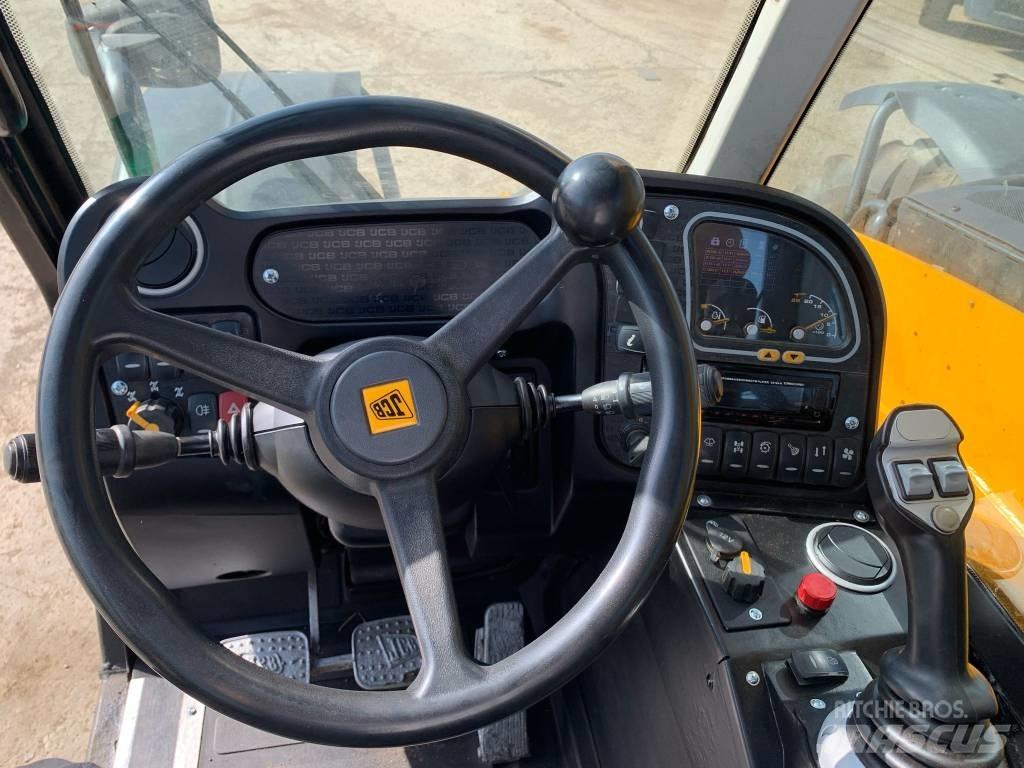 JCB 526-56 Agri Teleskopické nakladače pro zemědělství