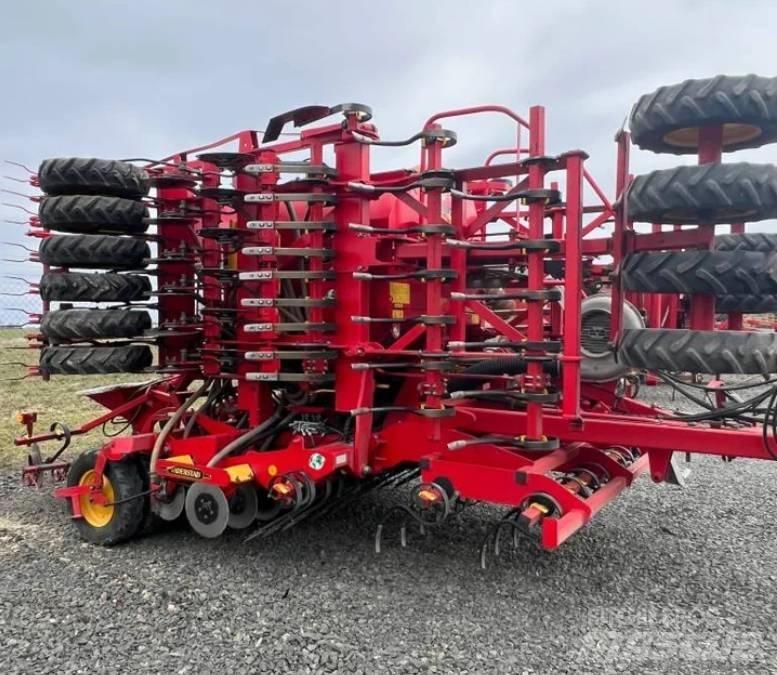 Väderstad RapidA600S Mechanické secí stroje