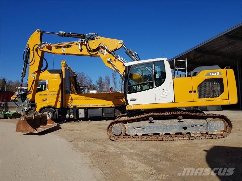 Liebherr R922 Pásová rýpadla