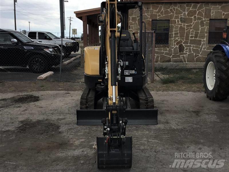 New Holland E30C Mini rýpadla < 7t