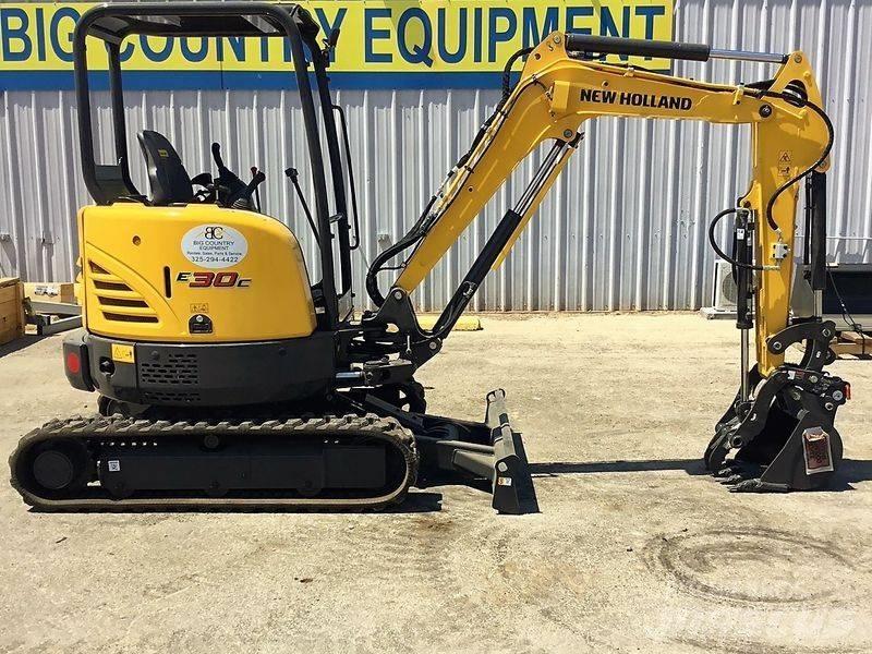 New Holland E30C Mini rýpadla < 7t