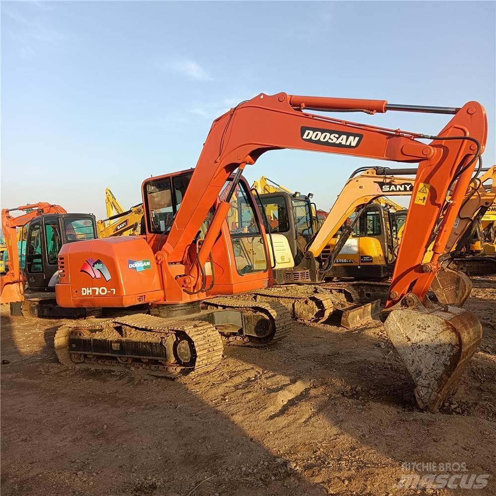 Doosan DH70 Pásová rýpadla