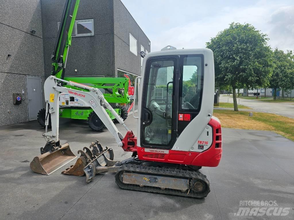 Takeuchi TB 216 Mini rýpadla < 7t