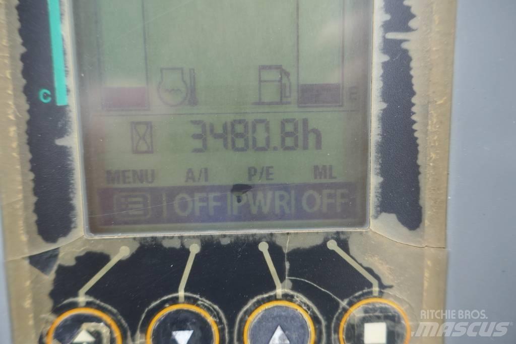 Hitachi ZX 40 U-5 B Mini rýpadla < 7t