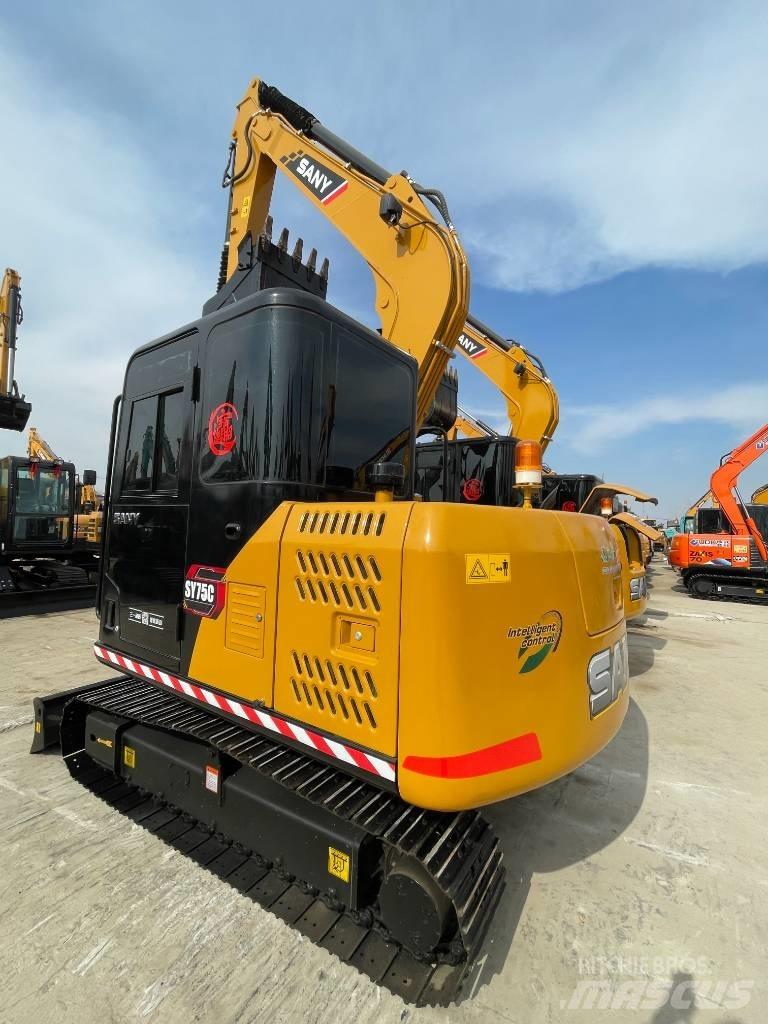 Sany SY 75 Midi rýpadla 7t - 12t