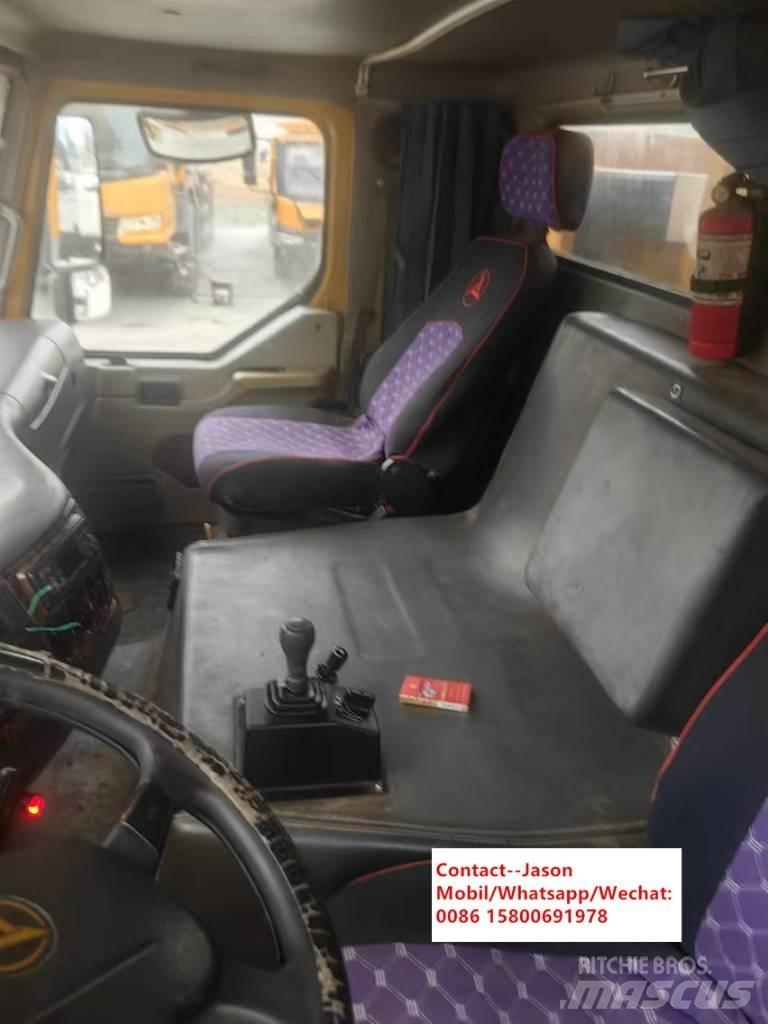 Sany STC 1000 Univerzální terénní jeřáby