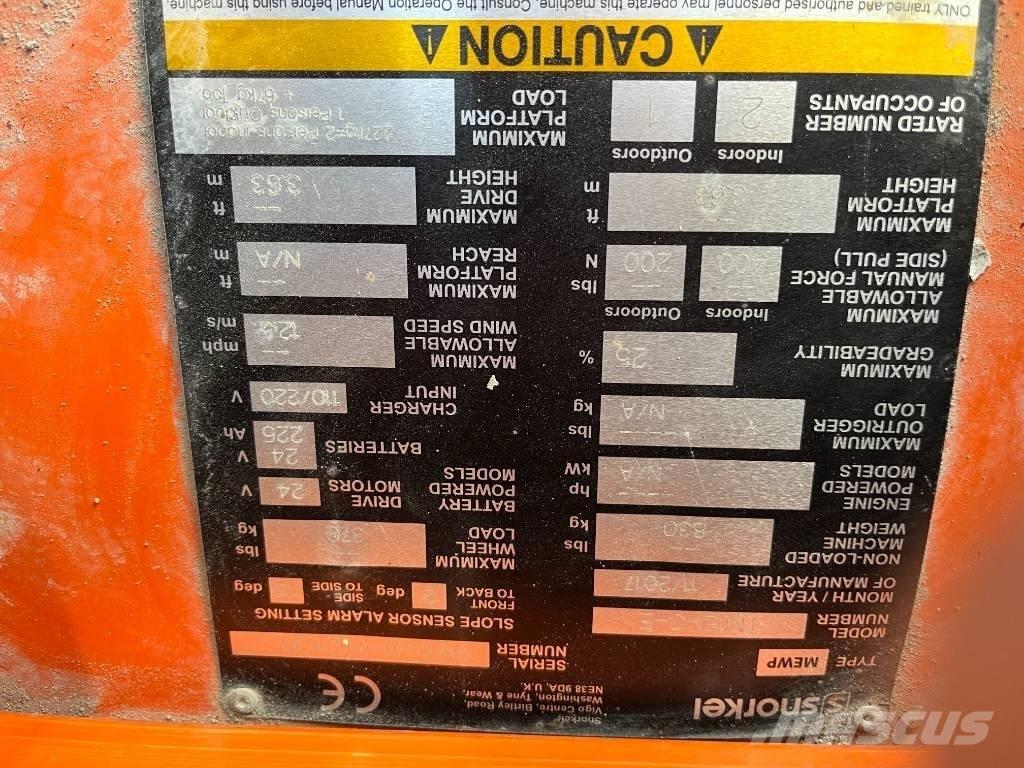 Snorkel TM 12 Vertikální sloupové výtahy