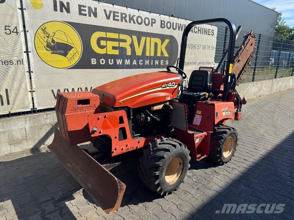 Ditch Witch RT 40 Rýhovače