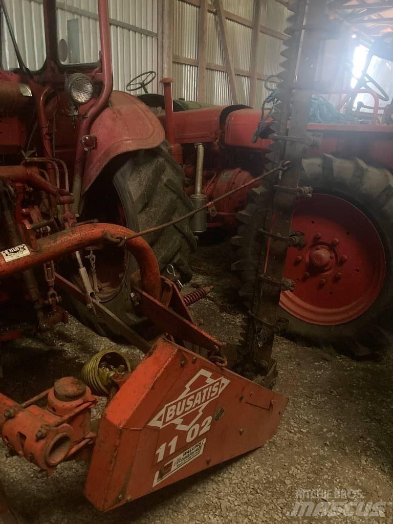 Busatis 1102 Žací stroje