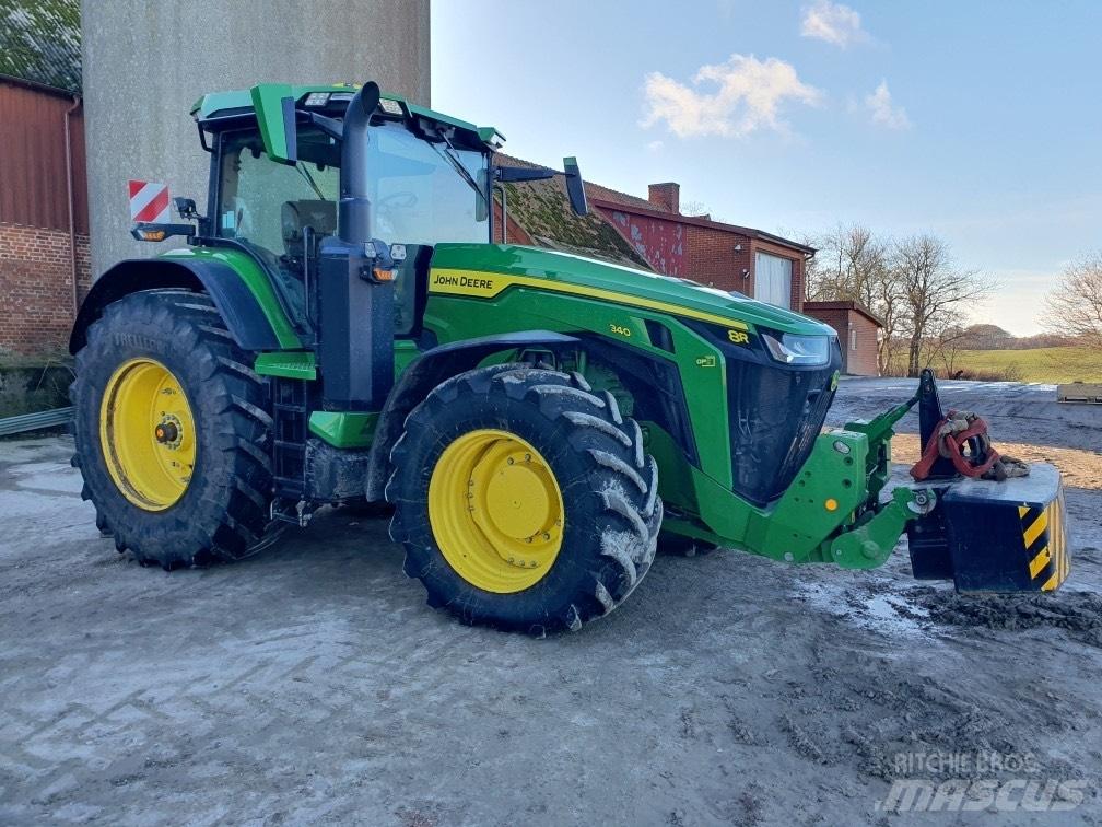 John Deere 8r340 Traktory