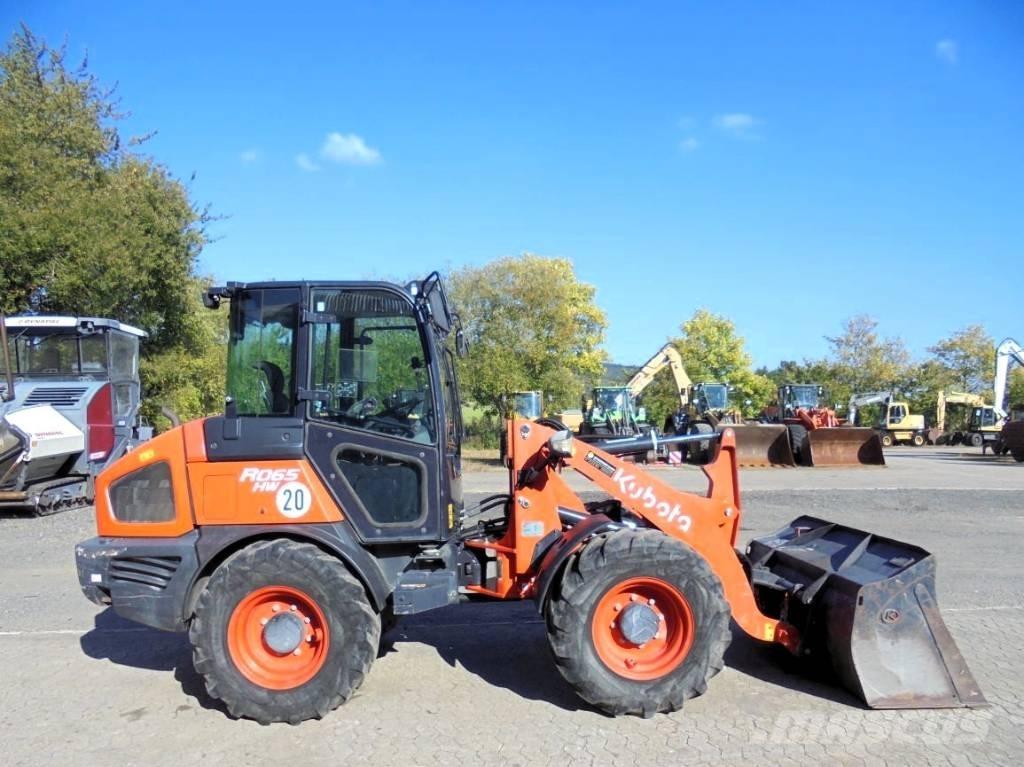 Kubota R 065 Kolové nakladače