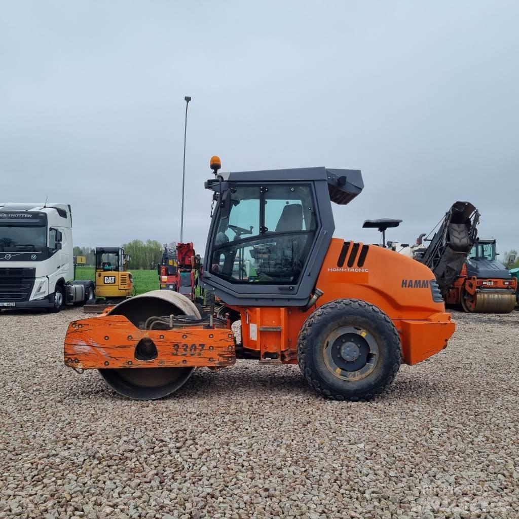 Hamm 3307 HT Tahačové válce