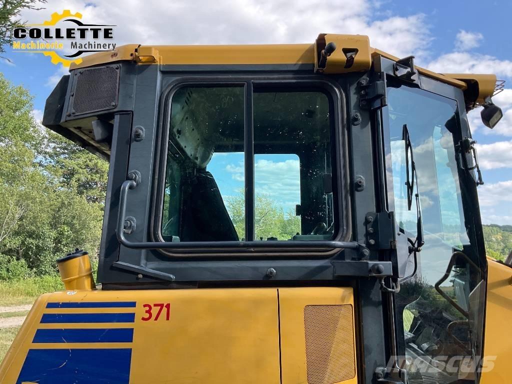 Komatsu D 39 EX Pásové dozery
