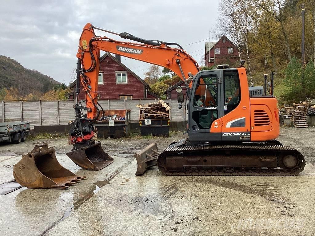 Doosan DX140LCR-5 Pásová rýpadla