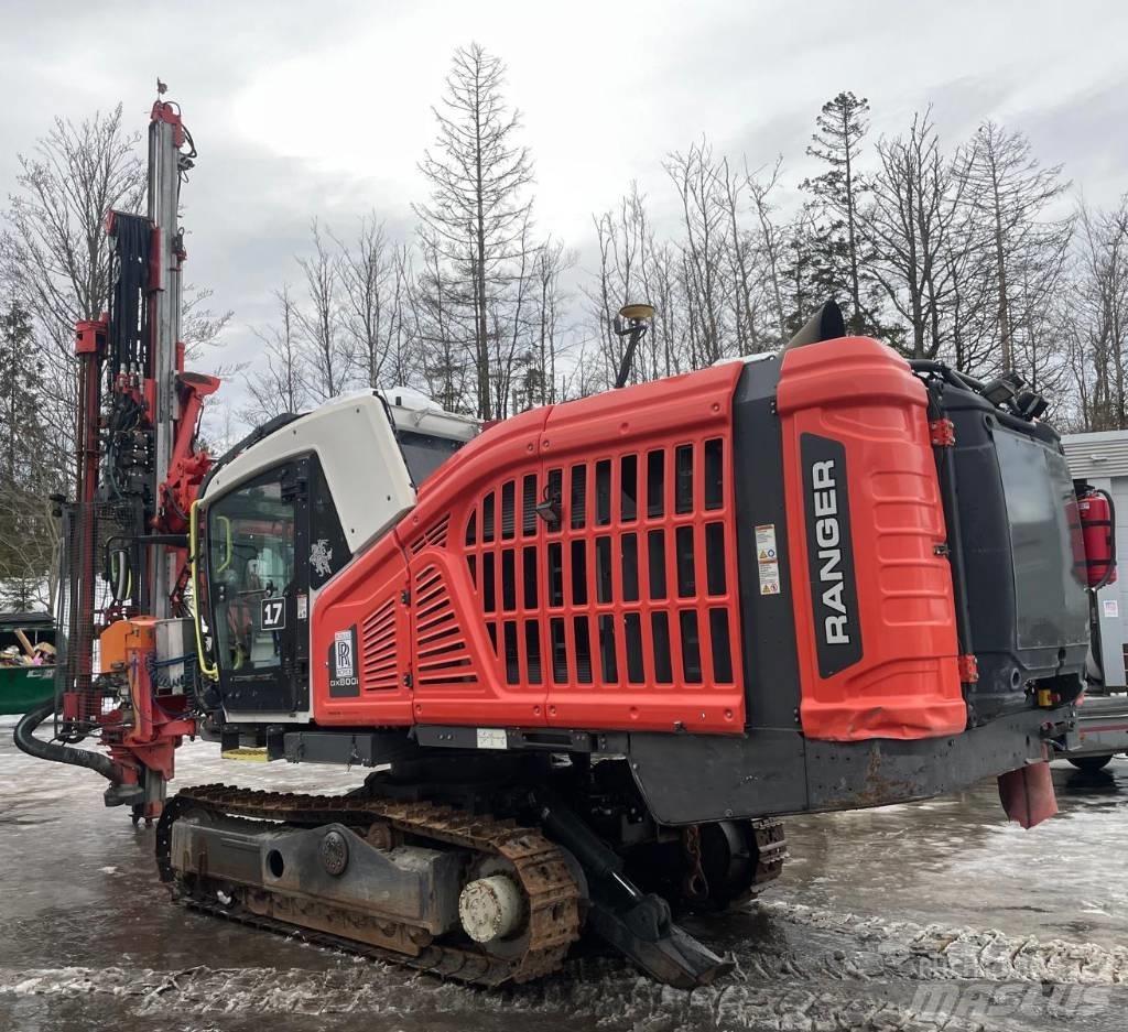 Sandvik DX800i Povrchové vrtací stroje