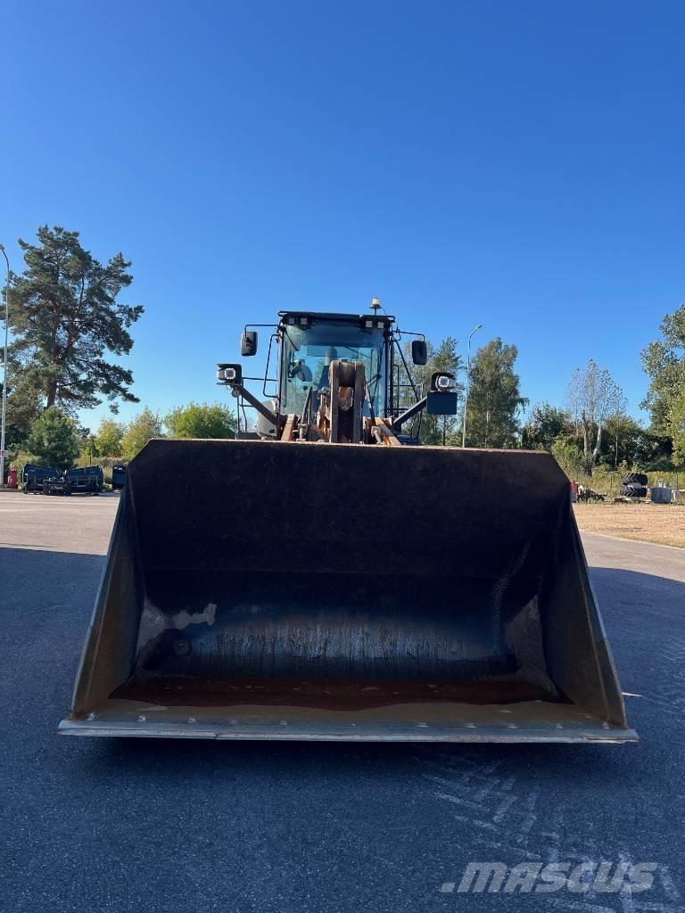 CASE 1021 G Kolové nakladače