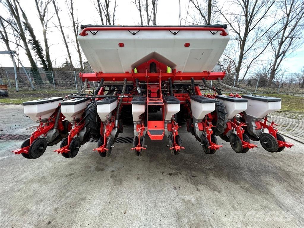 Kuhn Planter 3 M Přesné secí stroje