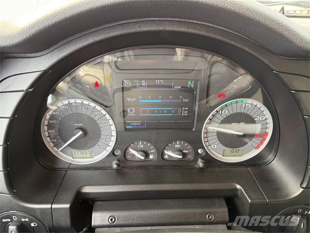 Iveco AS280 6X2 Hákový nosič kontejnerů