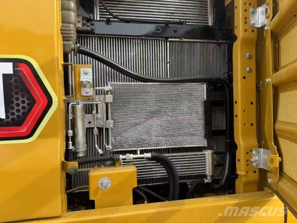 CAT 323GC Pásová rýpadla