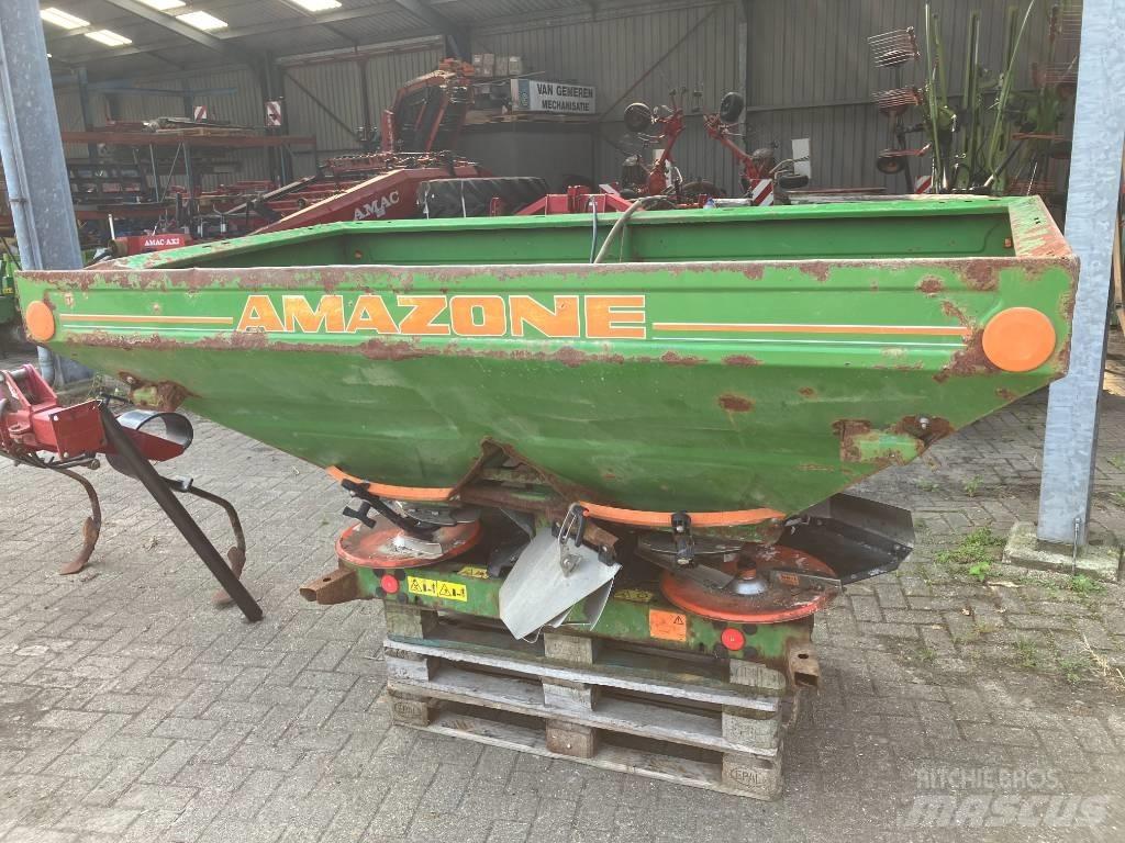 Amazone ZA-M 1200 Rozmetadlo minerálních hnojiv