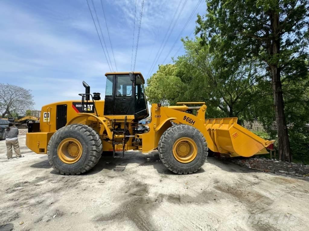 CAT 966 H Kolové nakladače