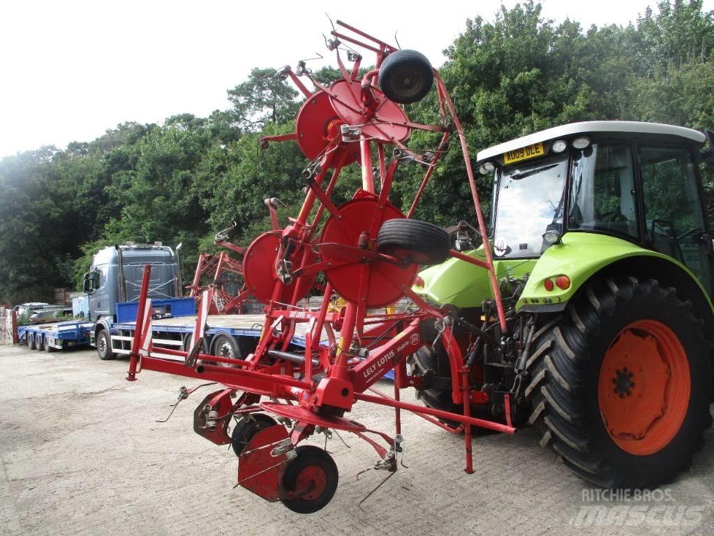 Lely Lotus 770 AWS Obraceče a shrabovače sena