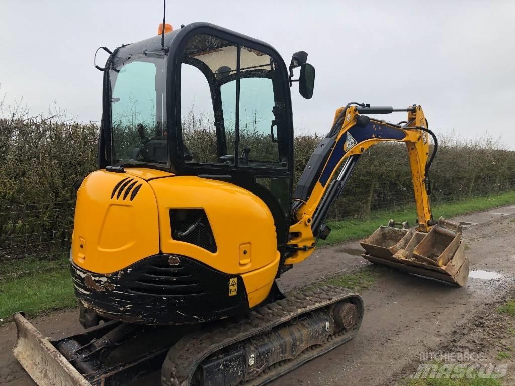 JCB 8026 CTS Mini rýpadla < 7t