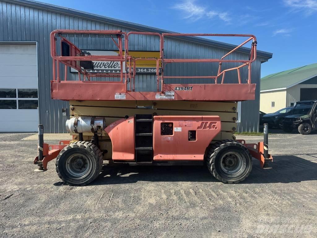 JLG 4394 RT Nůžková zvedací plošina