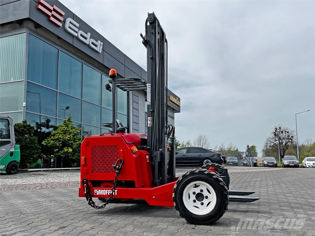 Moffett M3 20.4 Závěsné vysokozdvižné vozíky