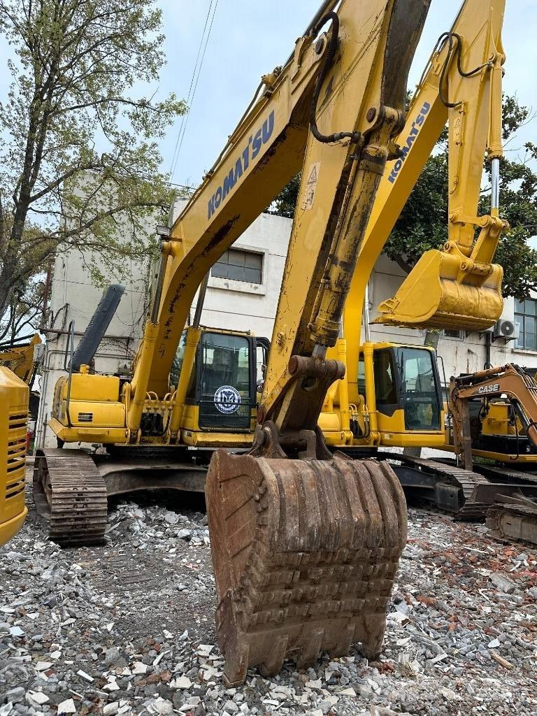 Komatsu PC220-8MO Pásová rýpadla