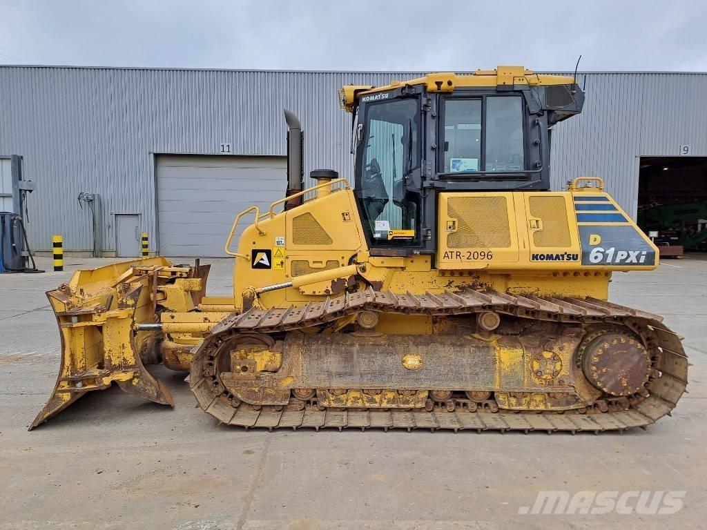 Komatsu D61PXI-23 Pásové dozery