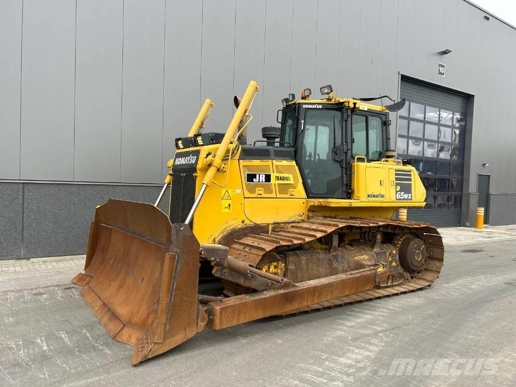 Komatsu D 65 WX-18 Pásové dozery