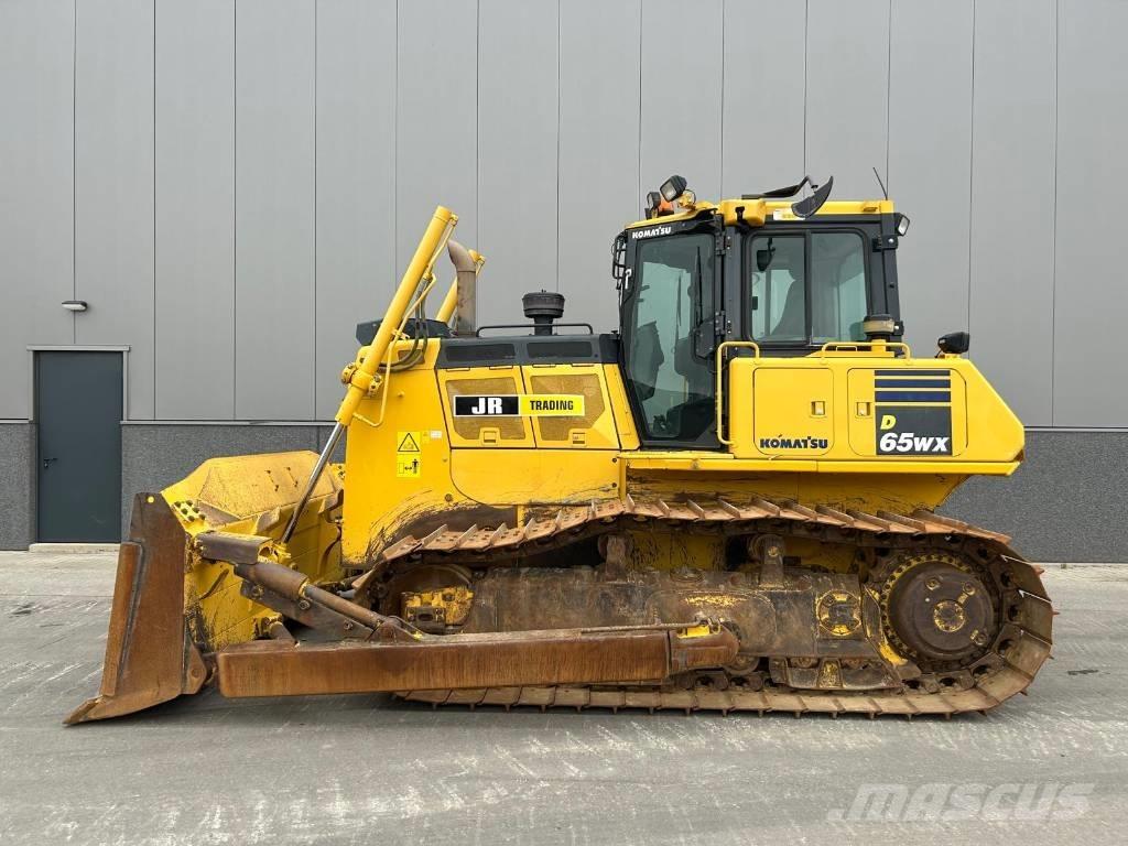 Komatsu D 65 WX-18 Pásové dozery