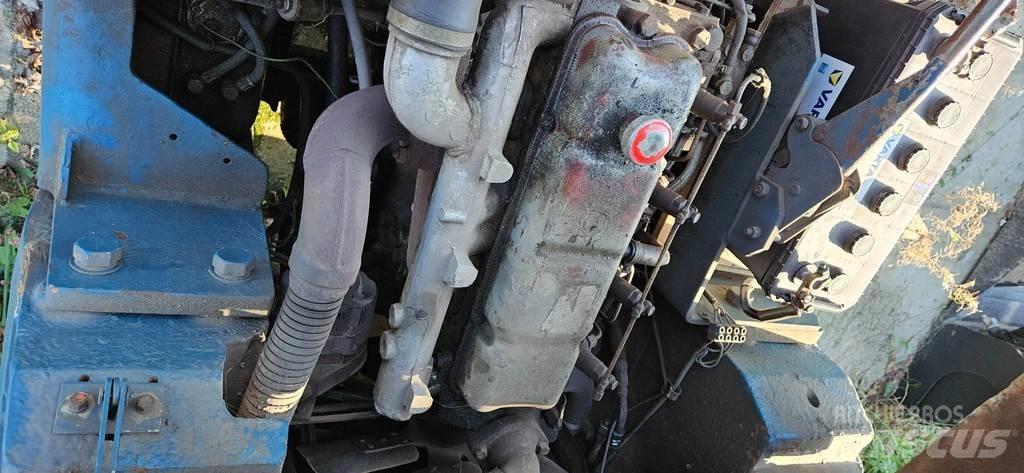 Clark 3 ton diesel Další