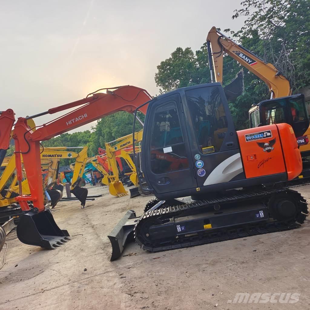 Hitachi Zaxis 70 Mini rýpadla < 7t