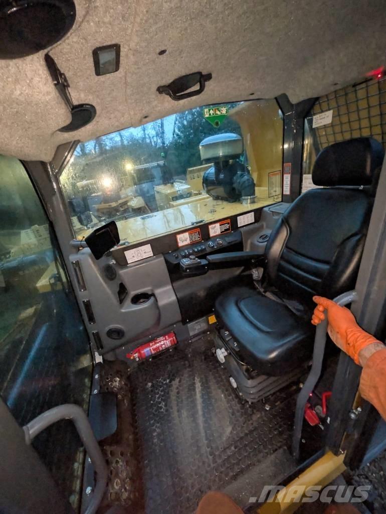 Bell TC11A Pásové dempry