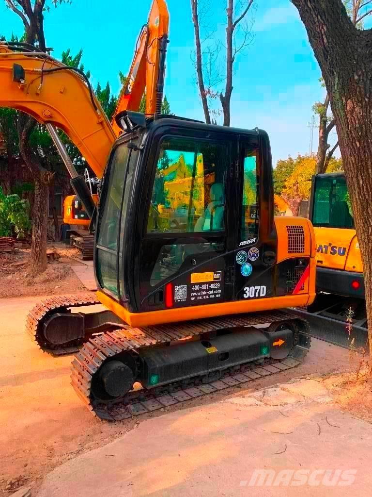 Carter 307D Midi rýpadla 7t - 12t