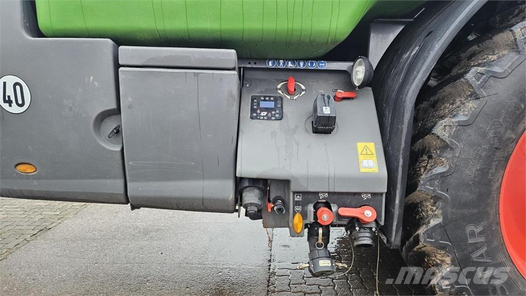 Fendt Rogator 355 Tažené postřikovače