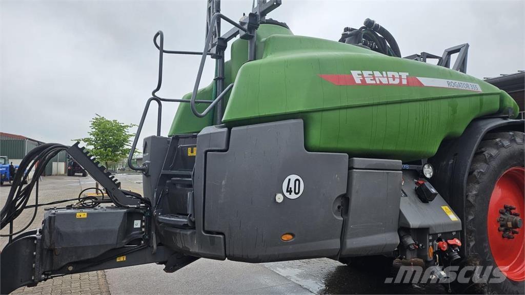 Fendt Rogator 355 Tažené postřikovače