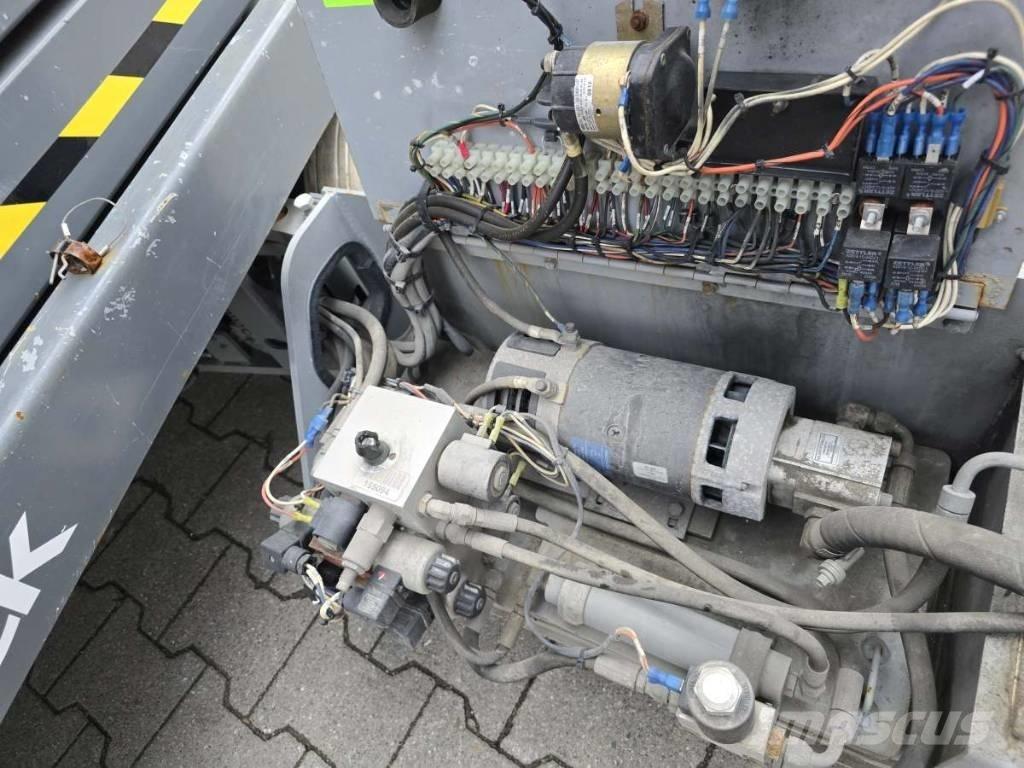 SkyJack SJ 3226 Nůžková zvedací plošina