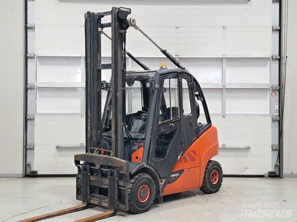 Linde H25D-02 Dieselové vozíky