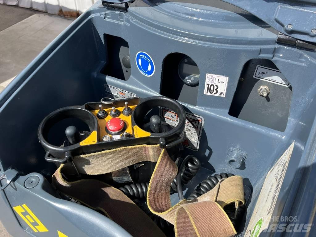 Bomag BMP 8500 Půdní kompaktory