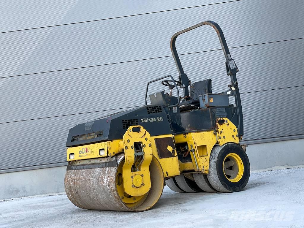 Bomag BW 138 AC Kombinované válce