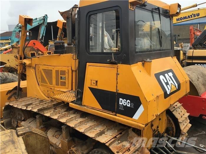 CAT D 6 G Pásové dozery