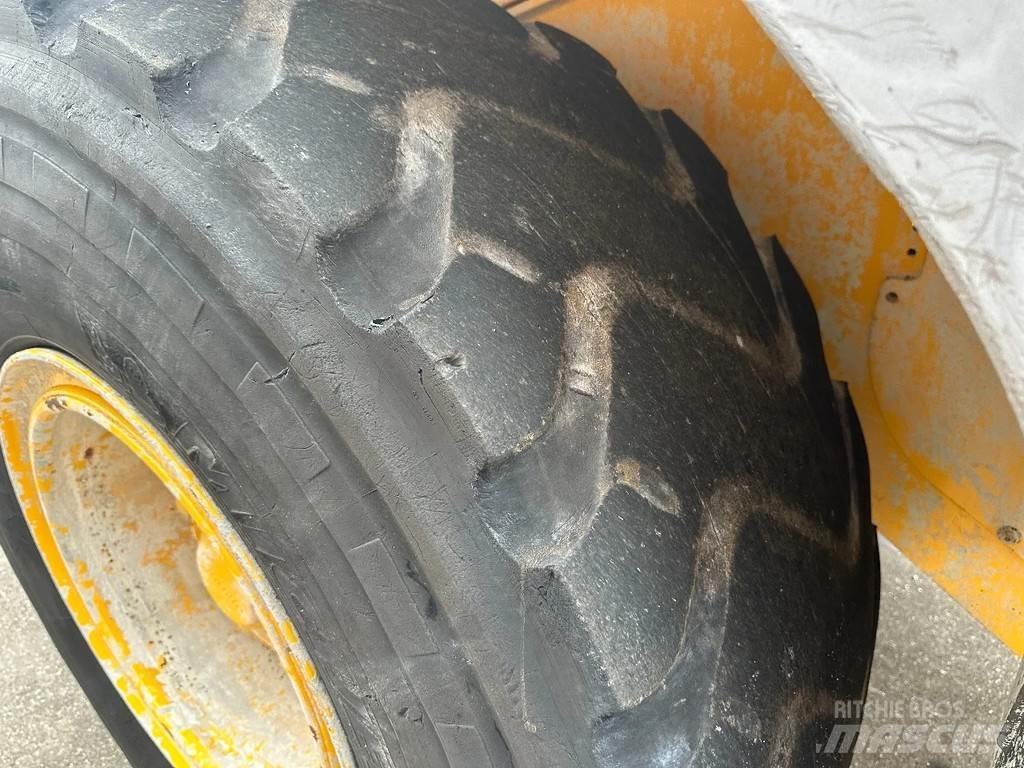 Volvo L60E Kolové nakladače