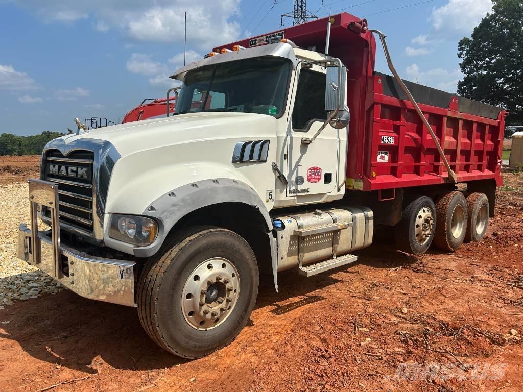 Mack Granite GU 713 Sklápěče