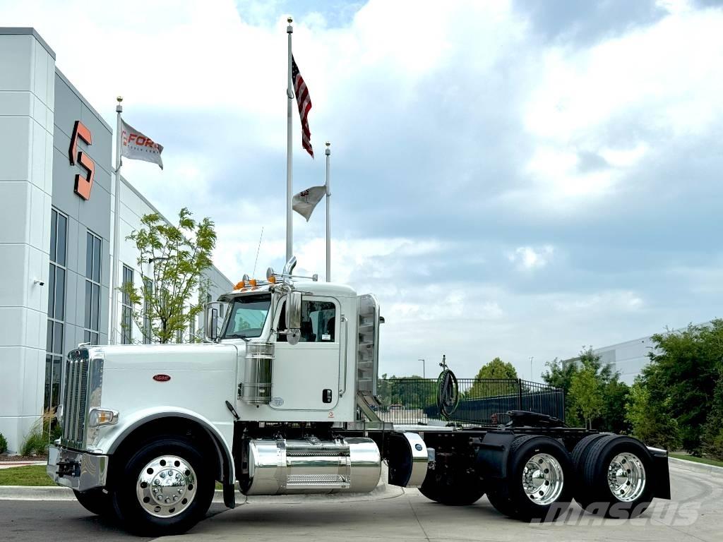 Peterbilt 389 Tahače