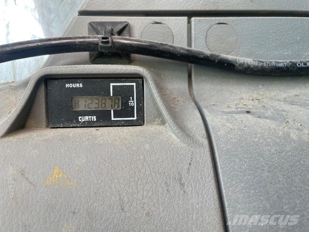 Doosan DX 255 LC-3 Pásová rýpadla