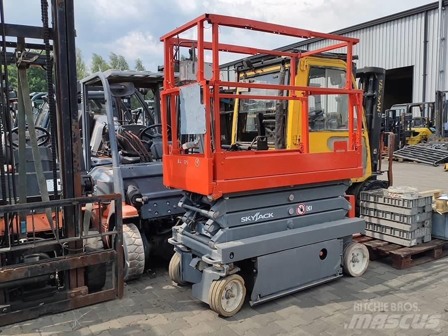 SkyJack SJ 3219 Nůžková zvedací plošina