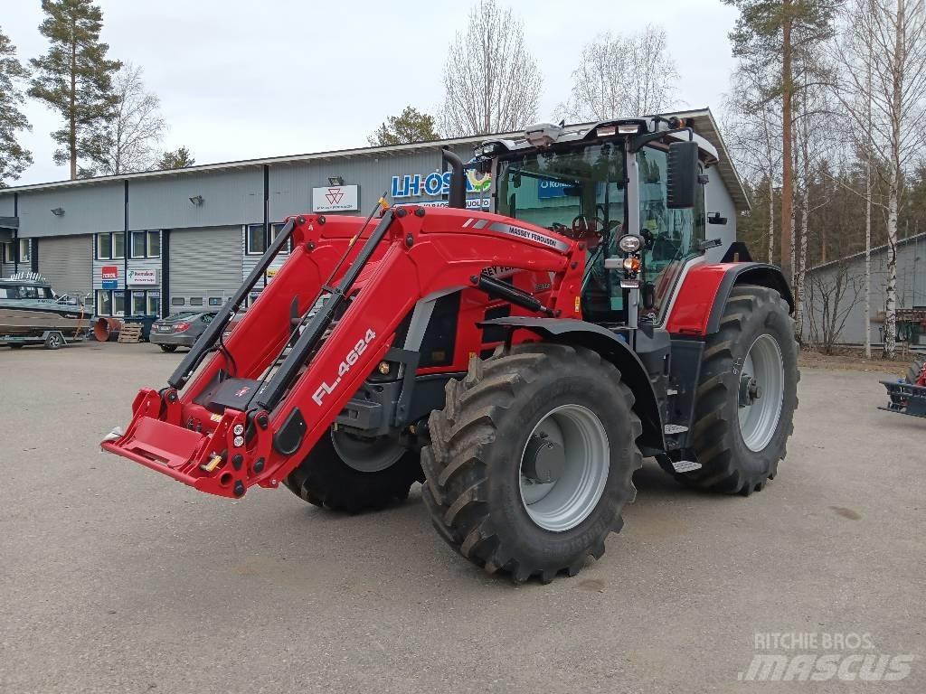 Massey Ferguson 8 S Traktory